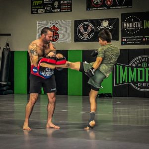 Adults Muay Thai Kickboxing
